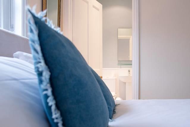 Serendipity, Aldeburgh - An Apartment On The High Street! Bagian luar foto