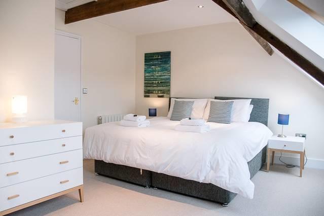Serendipity, Aldeburgh - An Apartment On The High Street! Bagian luar foto